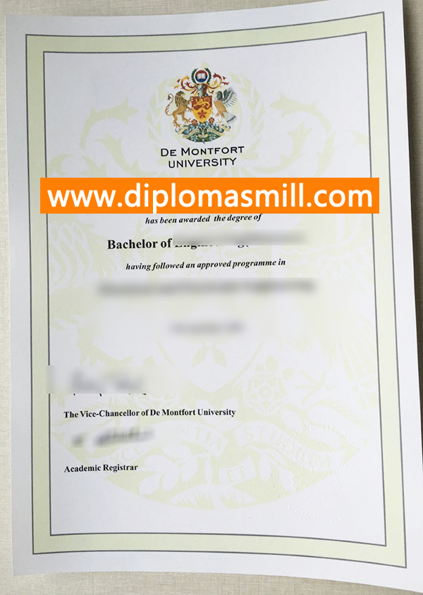 Pick Up De Montfort University Diploma