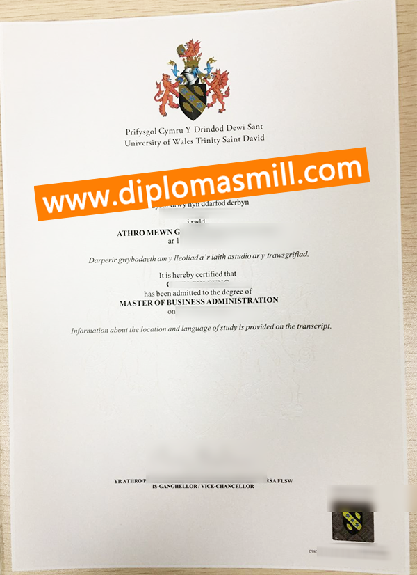 Custom official University of Wales Trinity Saint David Degr