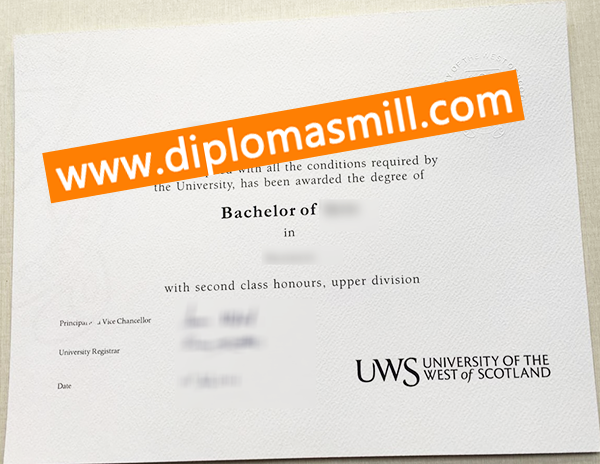 How to get University of the West of Scotland diploma?